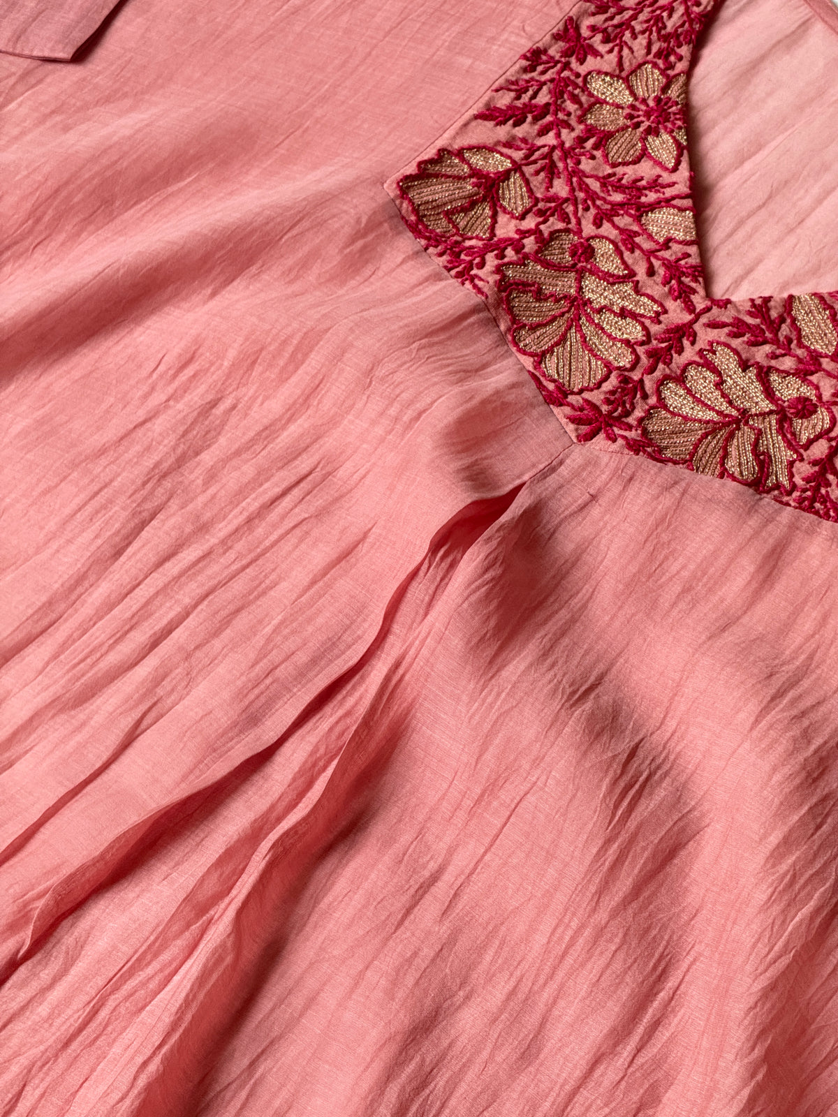 Naazé | The Art of Chikankari (Blush)