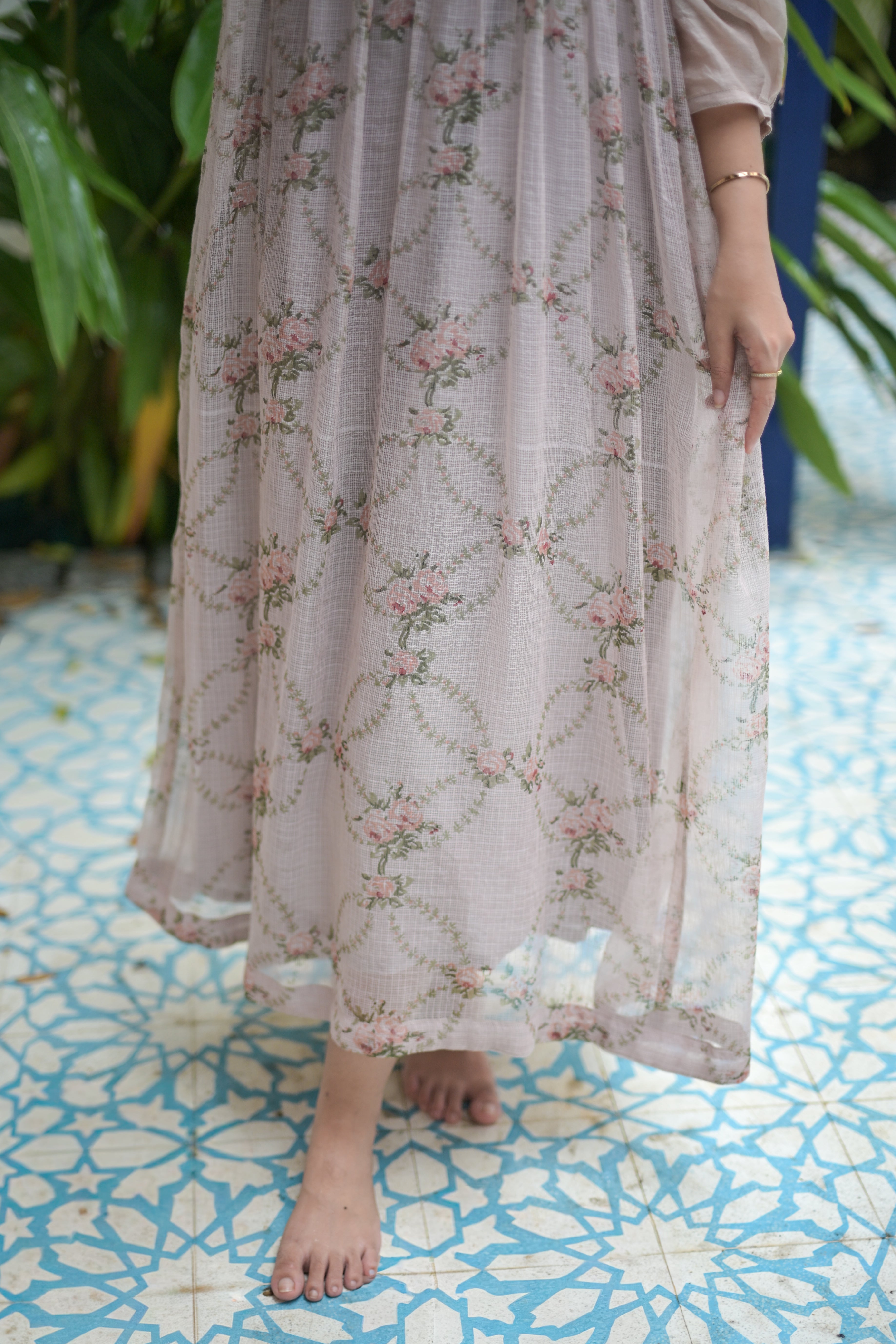 Rose & Ivy Collection