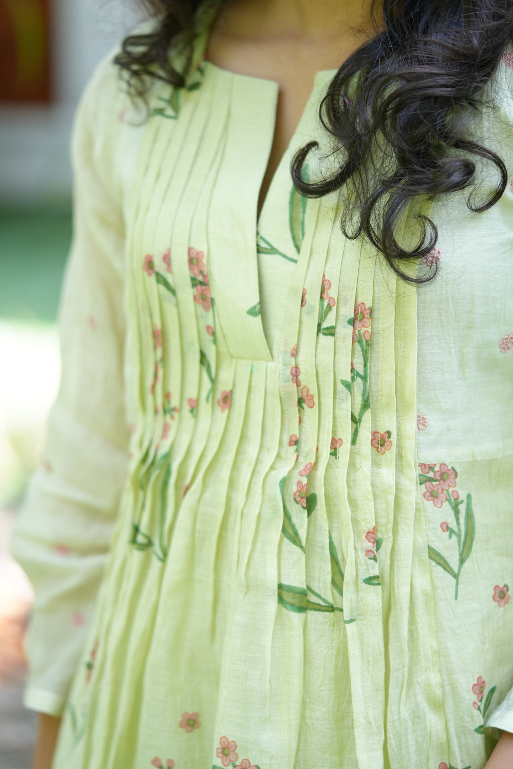 Pista | The Poet's Garden