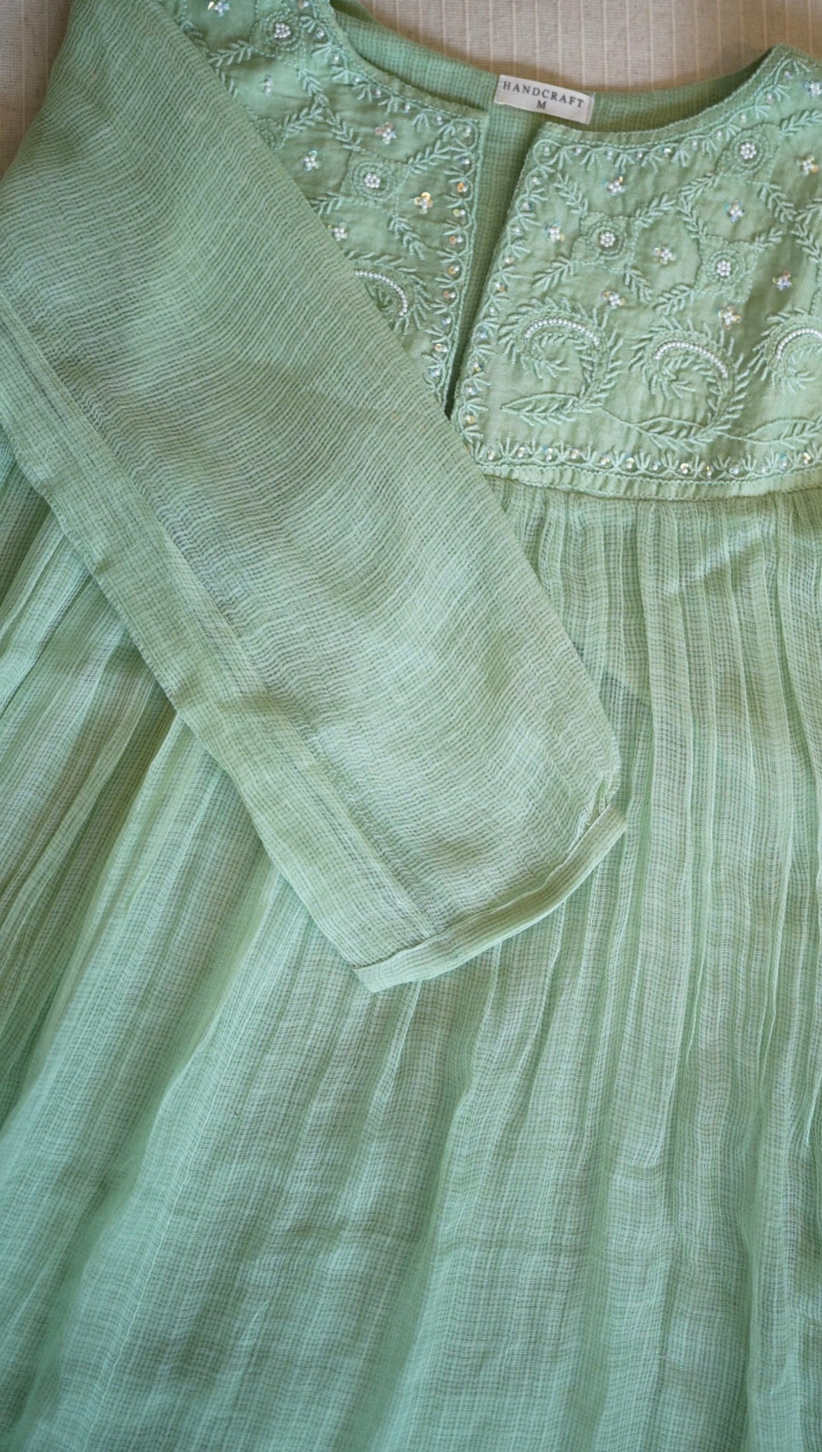 Naazé | The Art of Chikankari (Pastel Green)