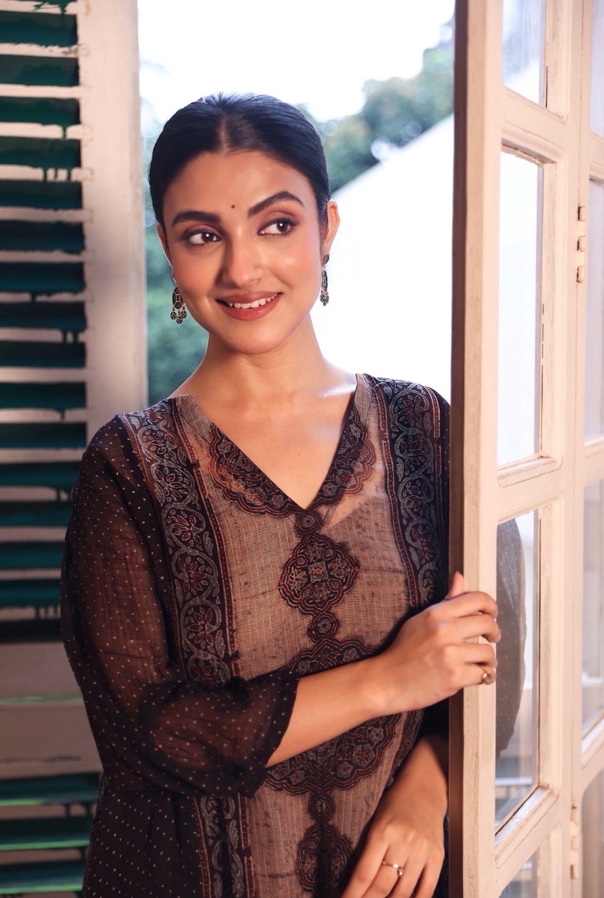 URVI |  Yamini