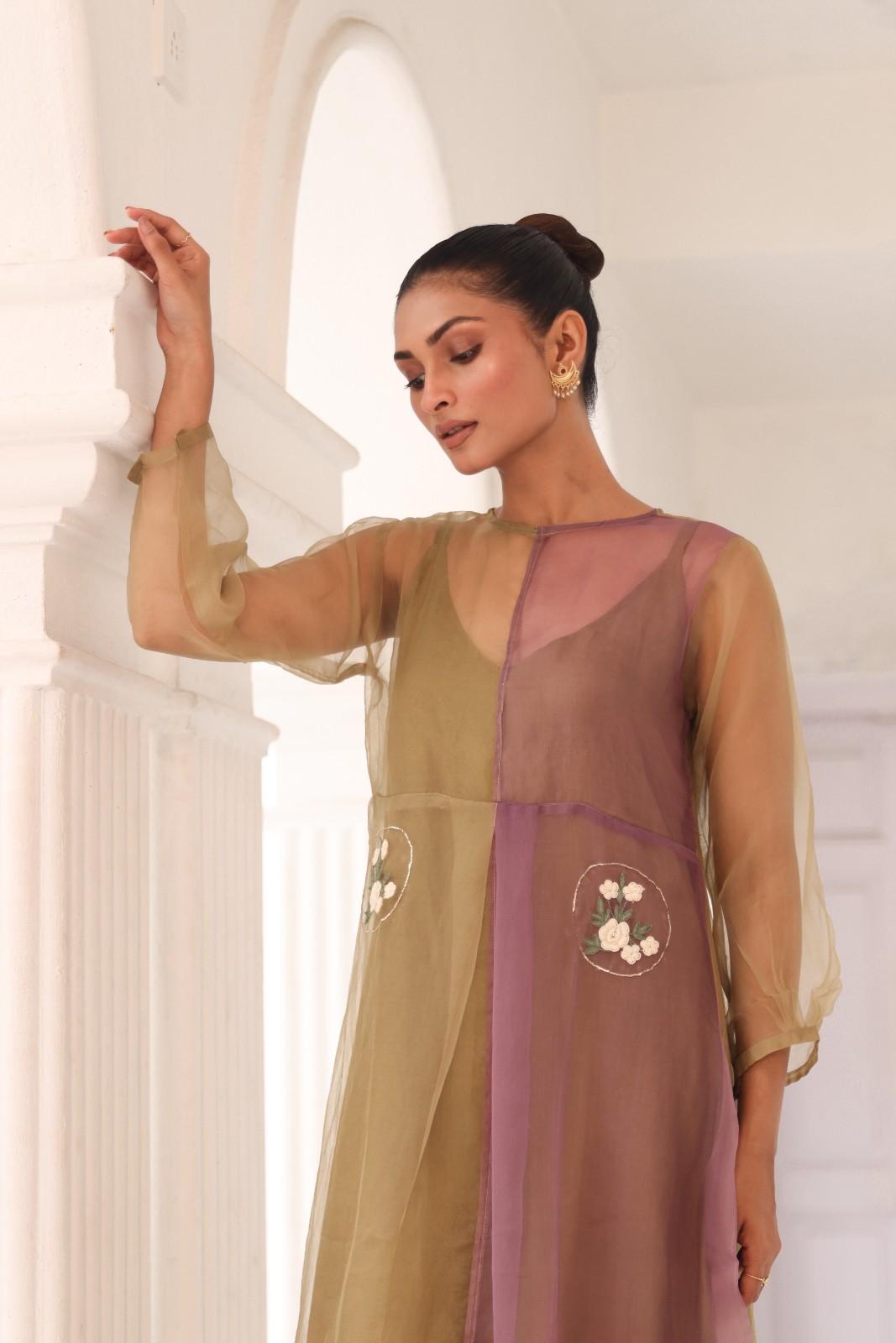 The Luxury Muse | Pastel Green